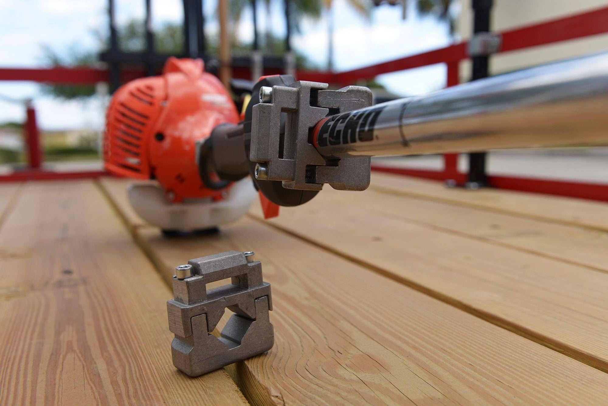 Trimmer Rack Locking Block